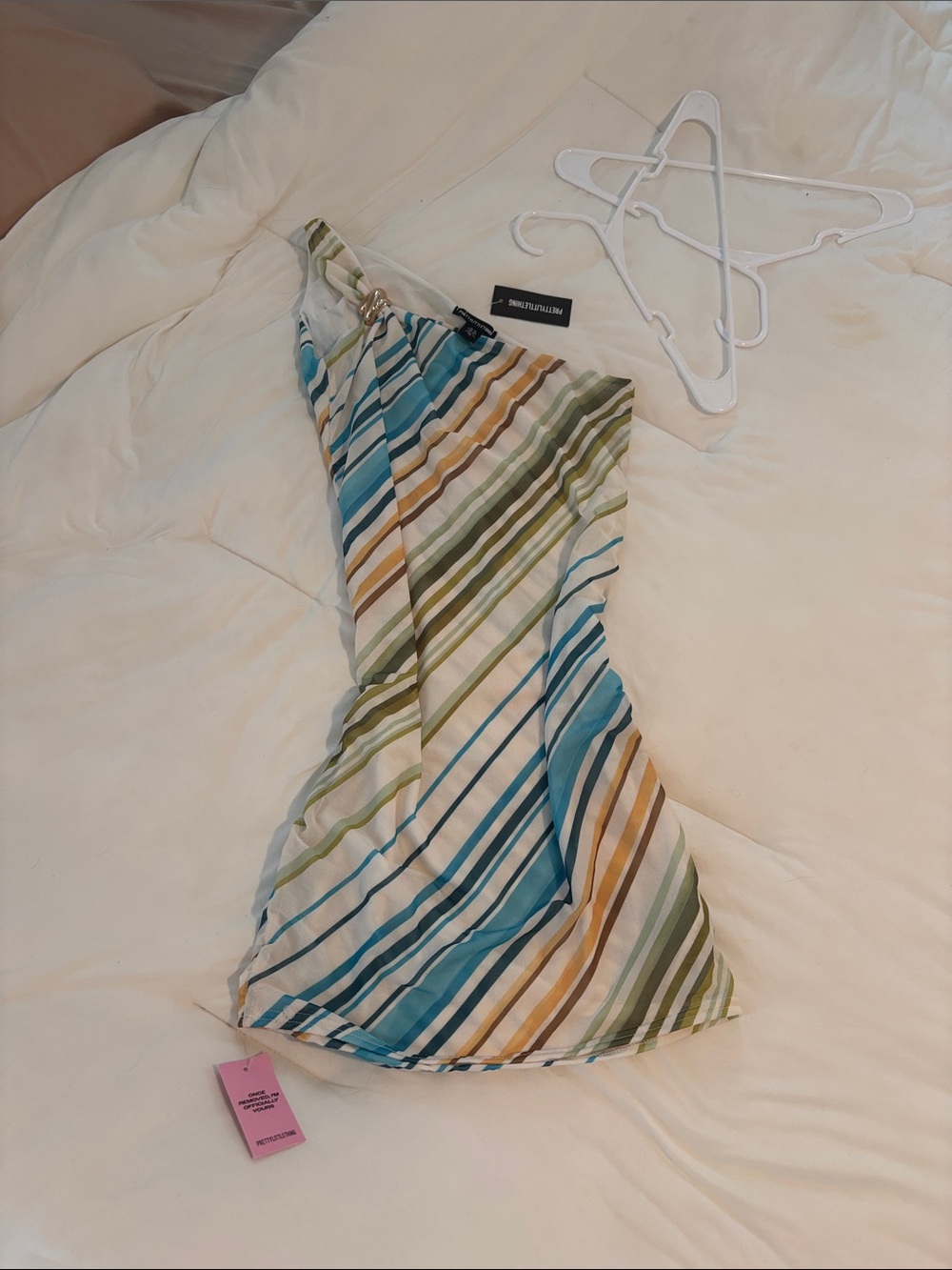 NWT Pretty Little Thing US size 12 UK 16